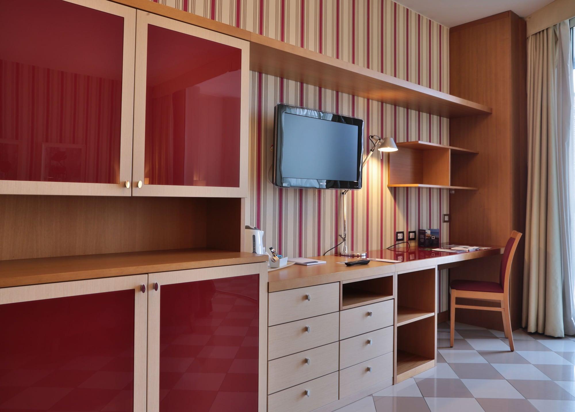Una Hotels The One Milano Hotel & Residence San Donato Milanese Εξωτερικό φωτογραφία